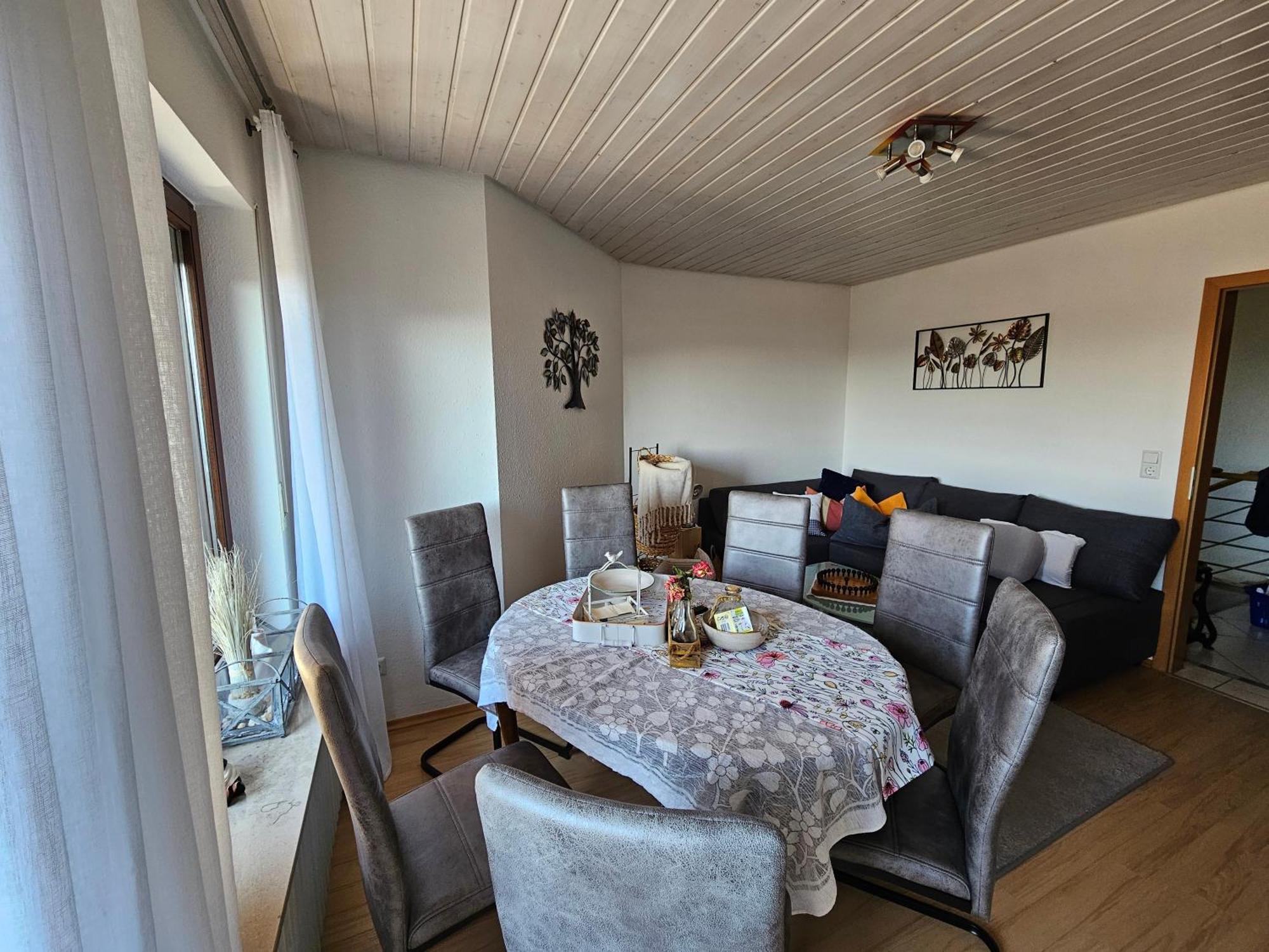 Seeblick Apartment *
